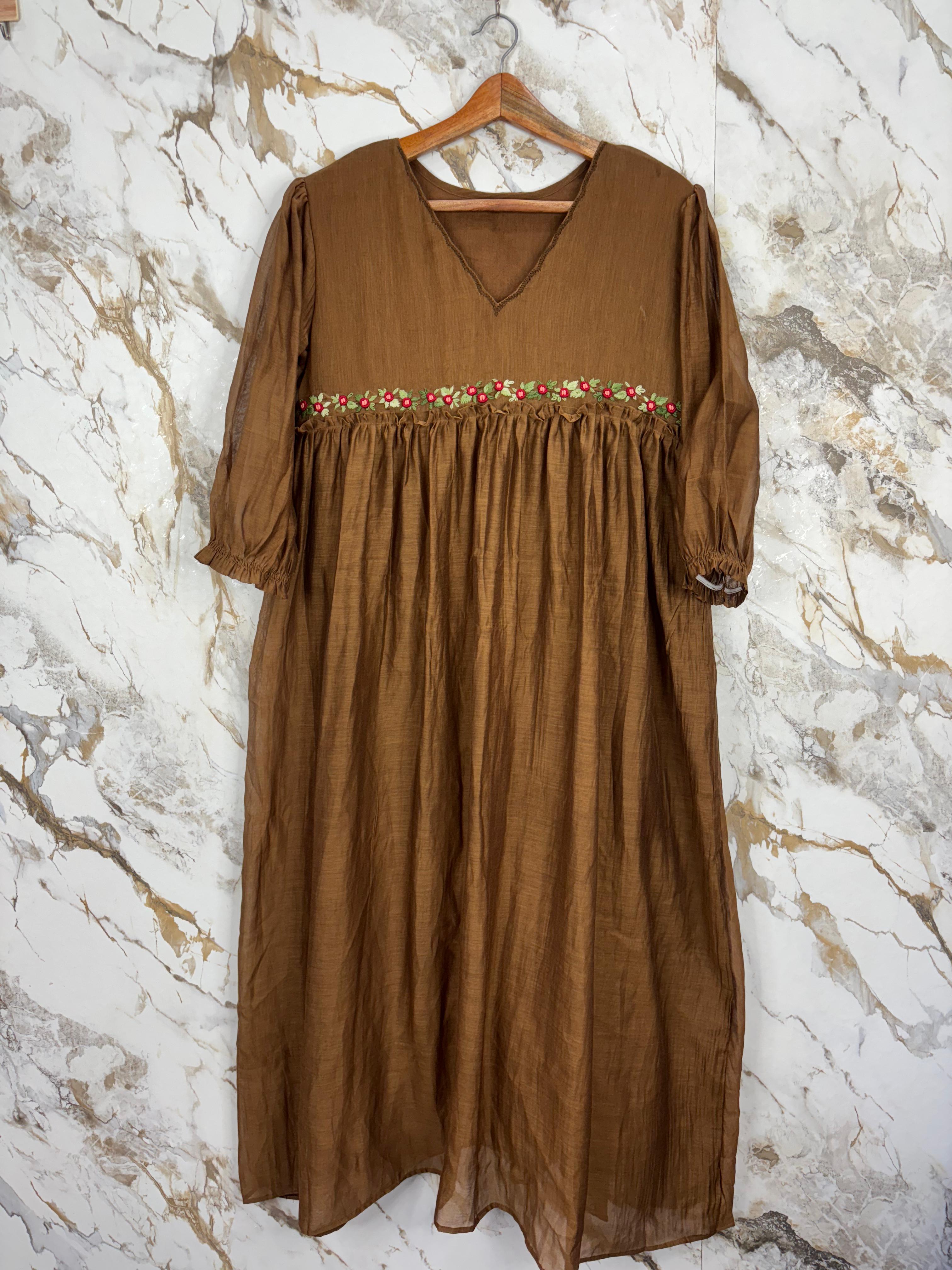 Athivas Handwork Mulchanderi Frock